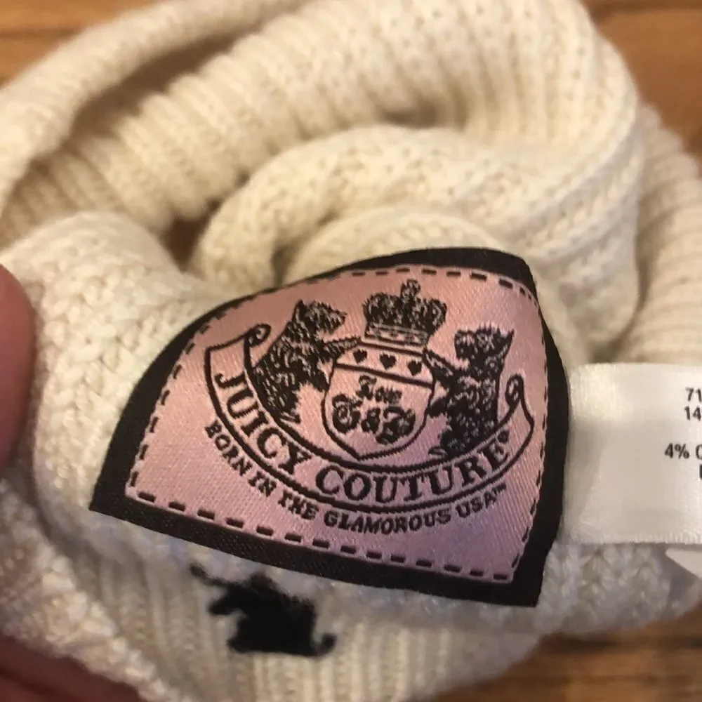 Nwt Juicy Couture off white baby beanie